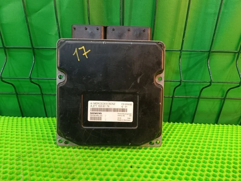 Блок управления двс Mercedes-Benz 2003 W203