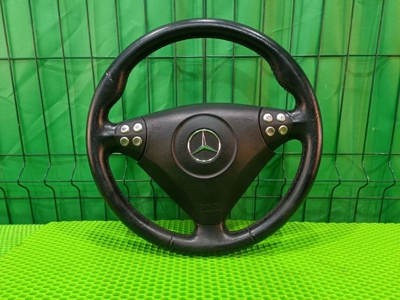 Руль Mercedes-Benz 2005 W203