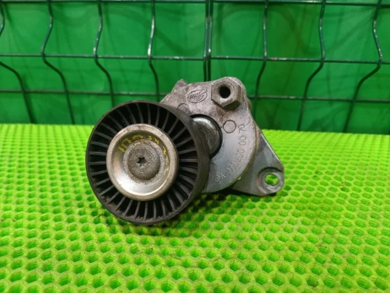 Натяжитель приводного ремня Mercedes-Benz W211