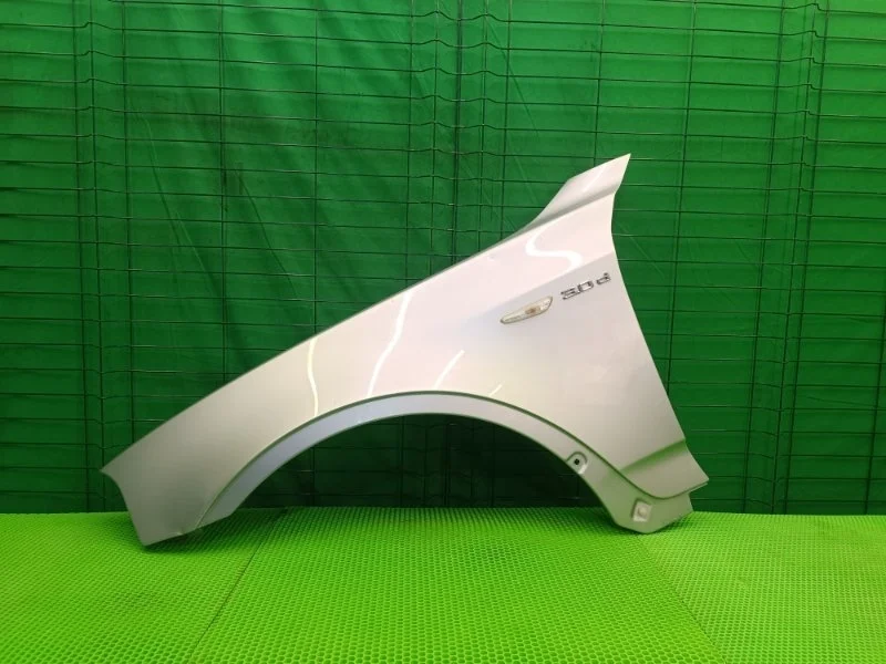 Крыло BMW X3 E83