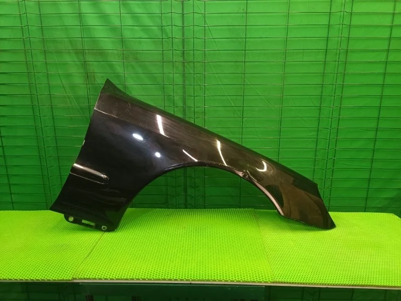 Крыло Mercedes-Benz 2002 W220