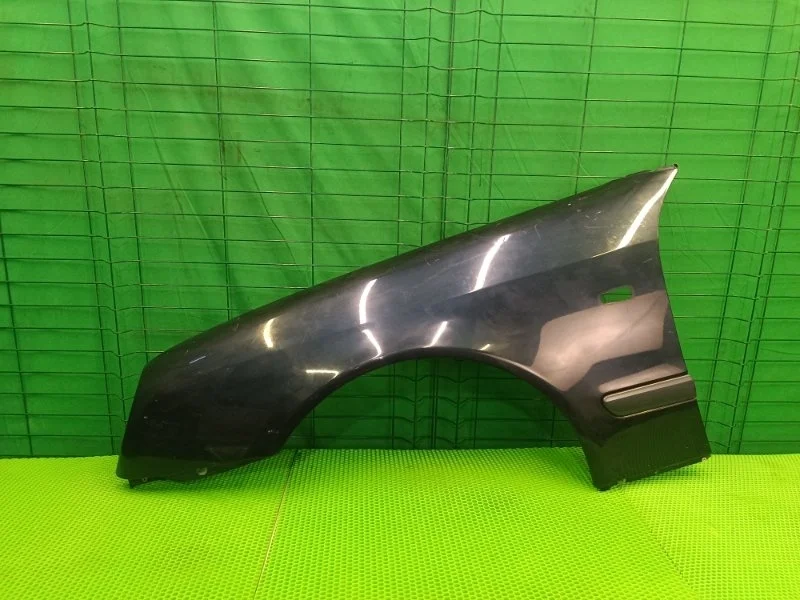 Крыло Mercedes-Benz CLK Coupe 2000 W208