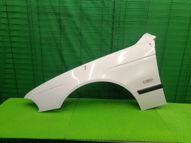 Крыло BMW 5 E39