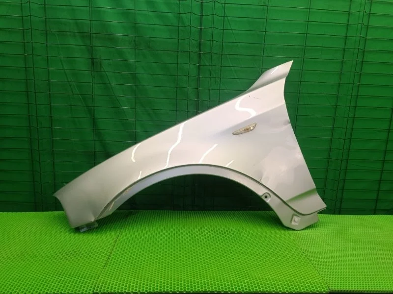 Крыло BMW X3 E83