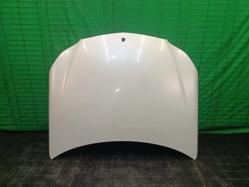 Капот Mercedes-Benz W212