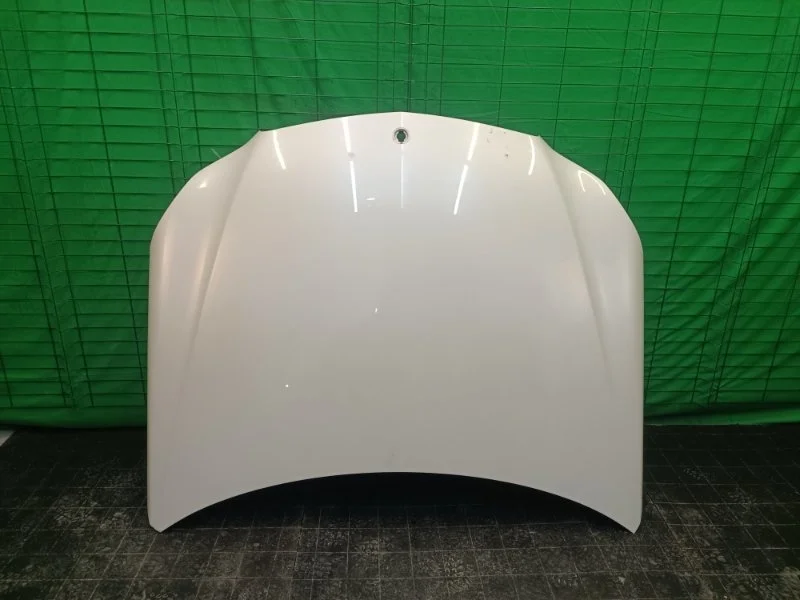 Капот Mercedes-Benz W212