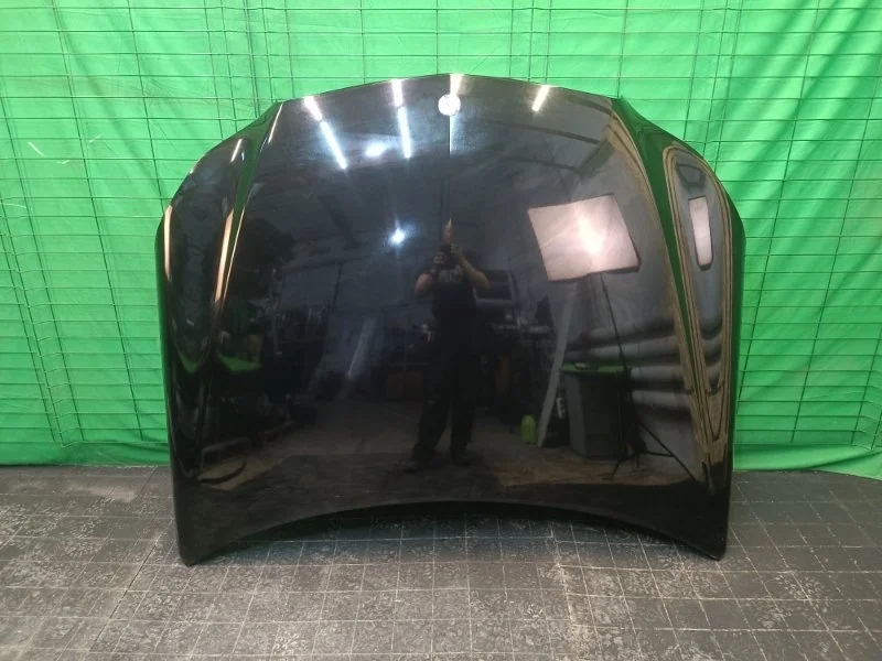 Капот Mercedes-Benz W212