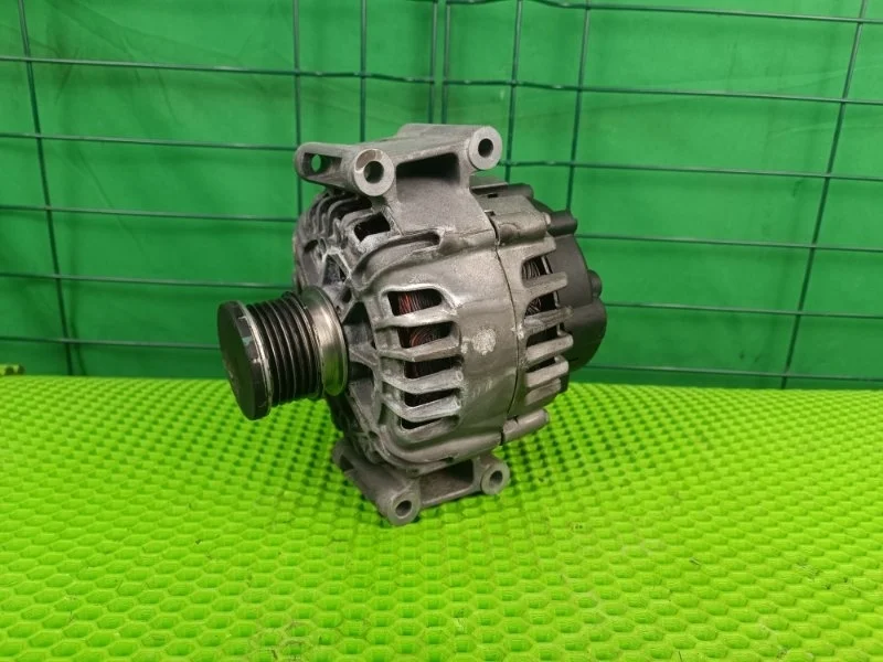 Генератор Mercedes-Benz W204