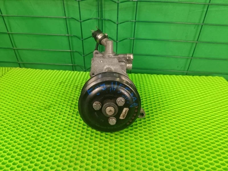 Насос гидроусилителя руля BMW 5 F07