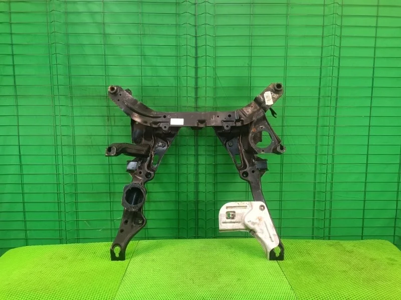 Подрамник BMW 5 E60