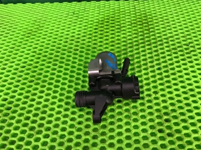 Кран отопителя Mercedes-Benz W204