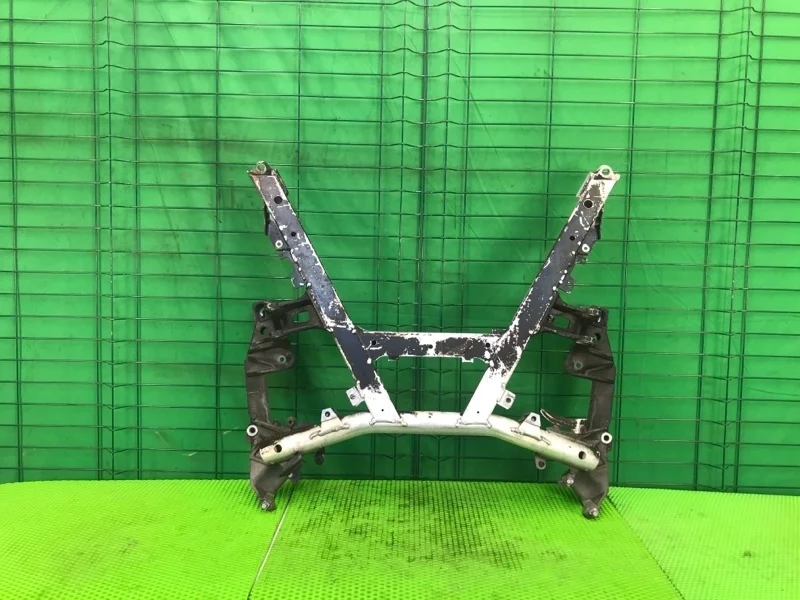 Подрамник BMW 5 E39