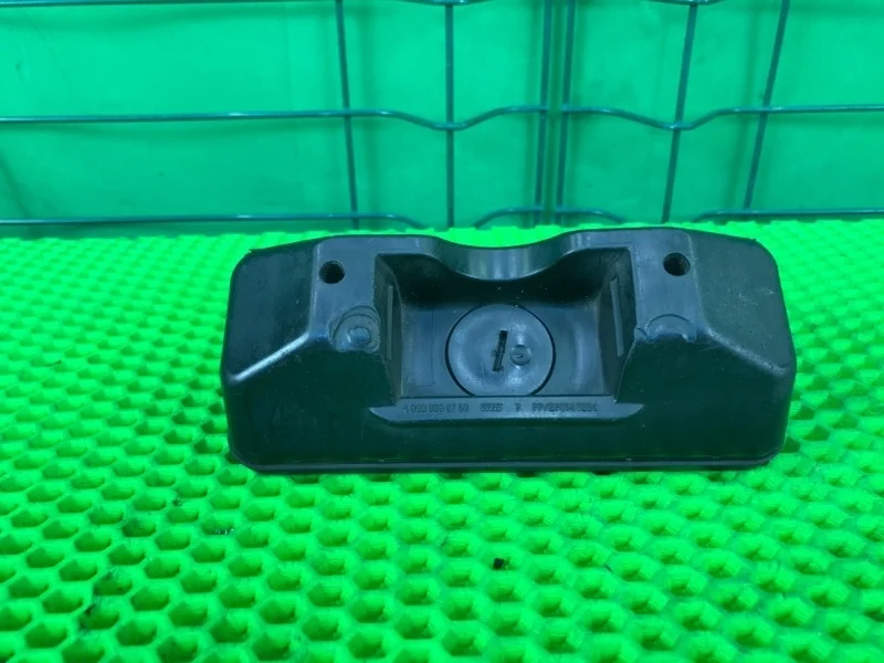 Упор домкрата Mercedes-Benz 2011 W204