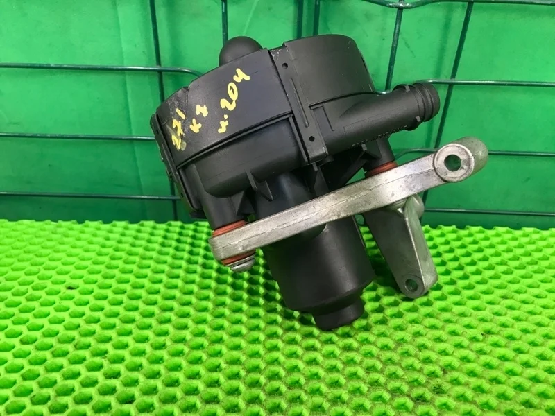 Продувка катализатора Mercedes-Benz W204