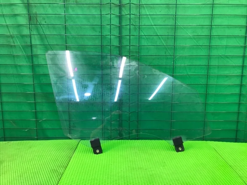 Стекло двери Mercedes-Benz 17/10/2000 W220