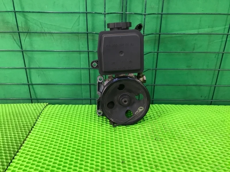 Насос гидроусилителя руля Mercedes-Benz CLK 13/05/2002 W209