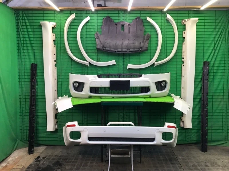 Бампер передний, задний, пороги, комплект. BMW X5 35iX 06/2011 E70