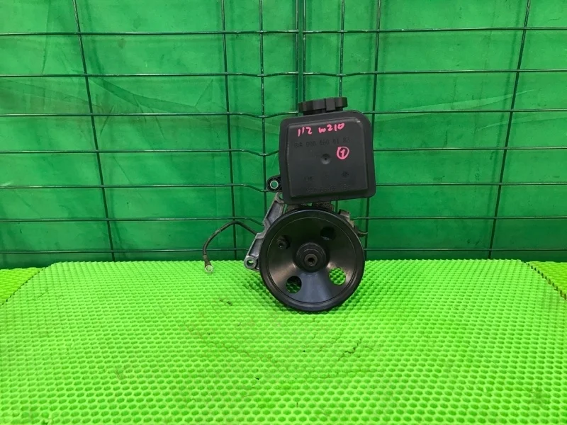 Насос гидроусилителя руля Mercedes-Benz 03/07/2000 W210