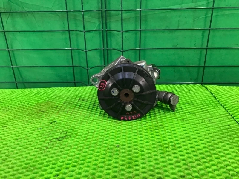 Насос гидроусилителя руля BMW 530 02/2008 E60