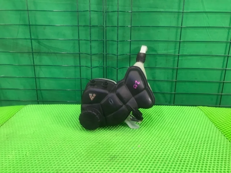 Бачок расширительный Mercedes-Benz 19/06/2008 W221