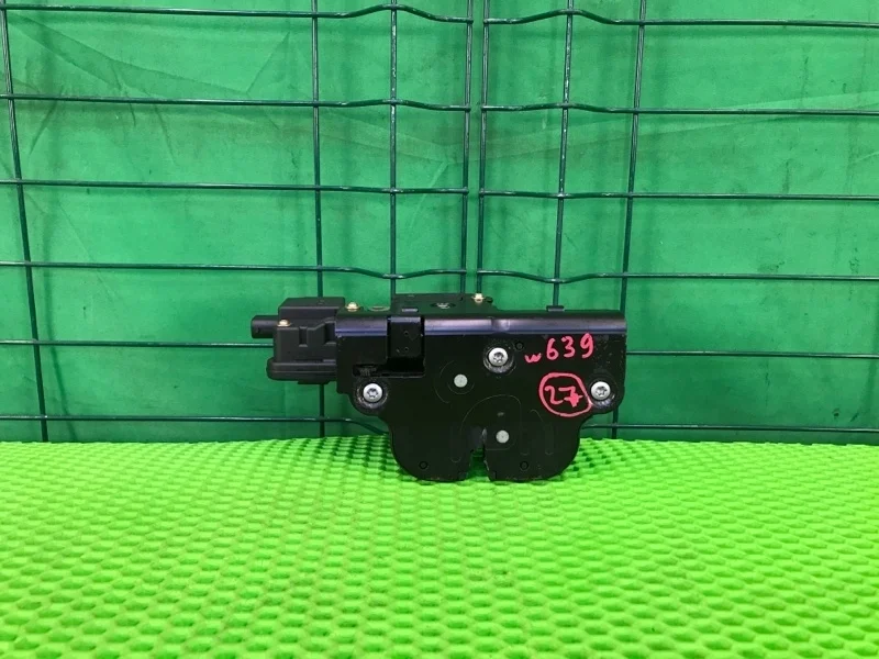 Замок багажника Mercedes-Benz VITO/VIANO 13/06/2005 W639