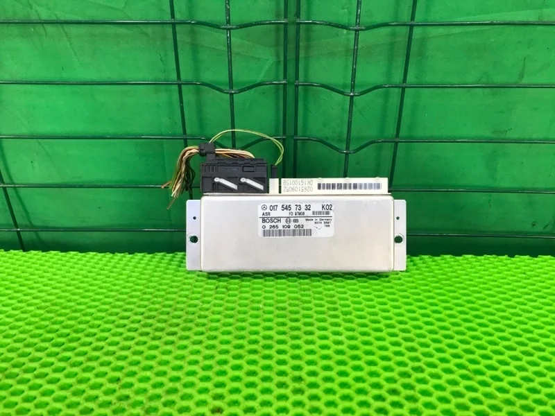 Блок управления asr Mercedes-Benz 03/07/2000 W210