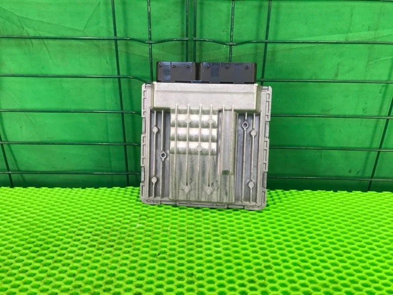 Блок управления двс BMW 530 02/2008 E60