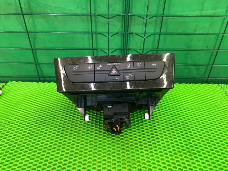 Cd-чейнджер Mercedes-Benz 20/02/2004 W211