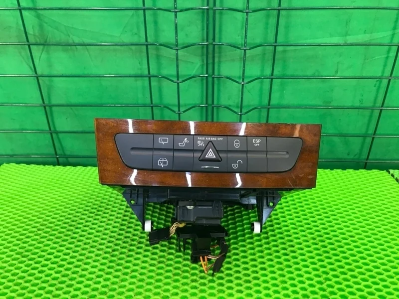 Cd-чейнджер Mercedes-Benz 02/07/2004 W211