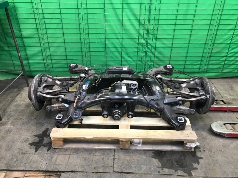 Балка заднего моста BMW X5 30dX 01/2012 E70