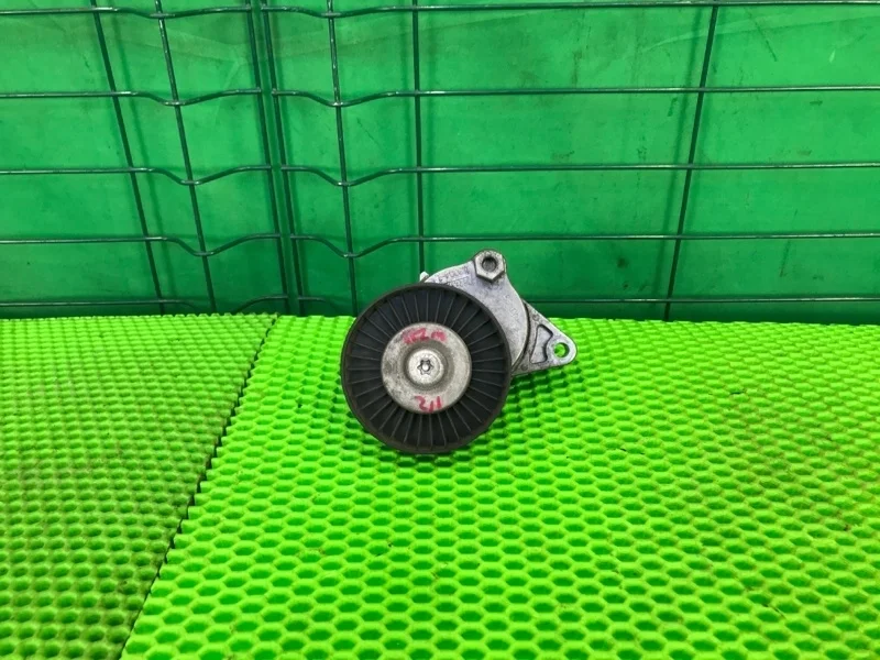 Натяжитель приводного ремня Mercedes-Benz W211