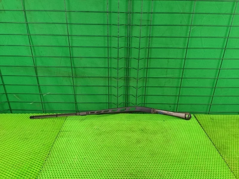 Поводок стеклоочистителя BMW 530 06/2008 E60