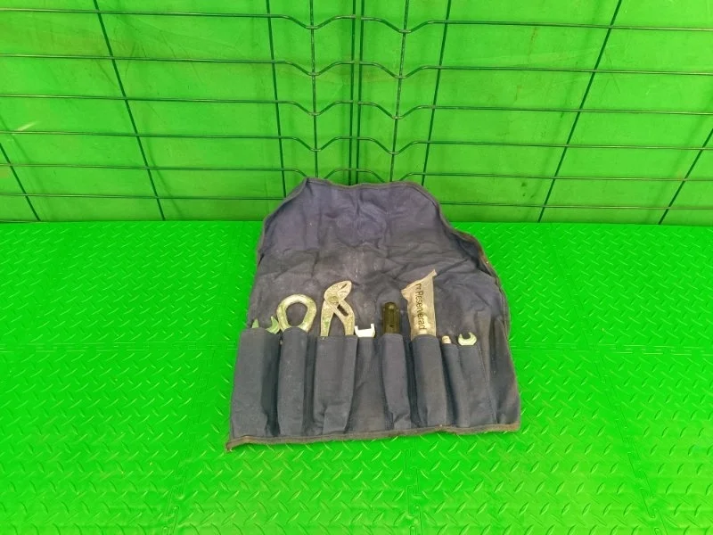 Набор инструментов Mercedes-Benz 20/02/2004 W211