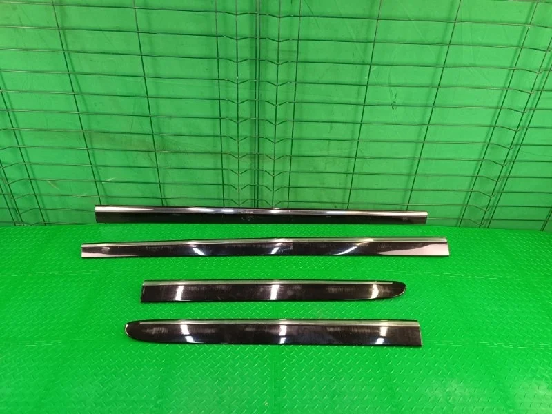 Молдинг двери комплект Mercedes-Benz 20/02/2004 W211