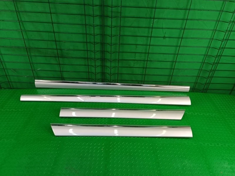 Молдинг двери комплект Mercedes-Benz 17/10/2000 W220