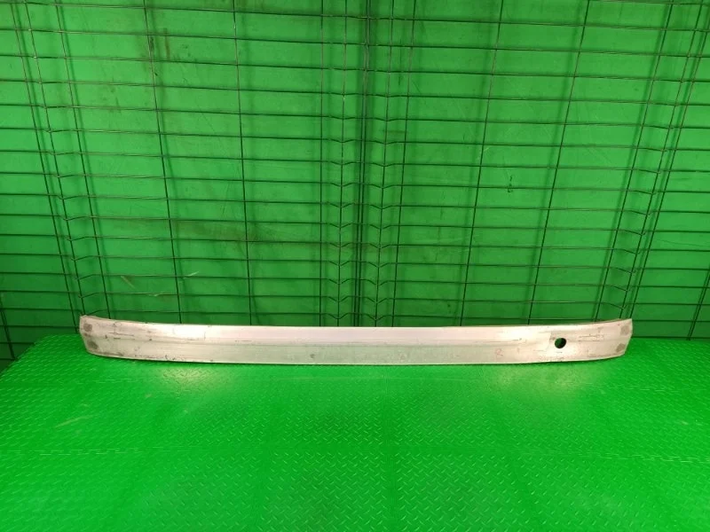 Усилитель бампера Mercedes-Benz 20/08/2004 W211