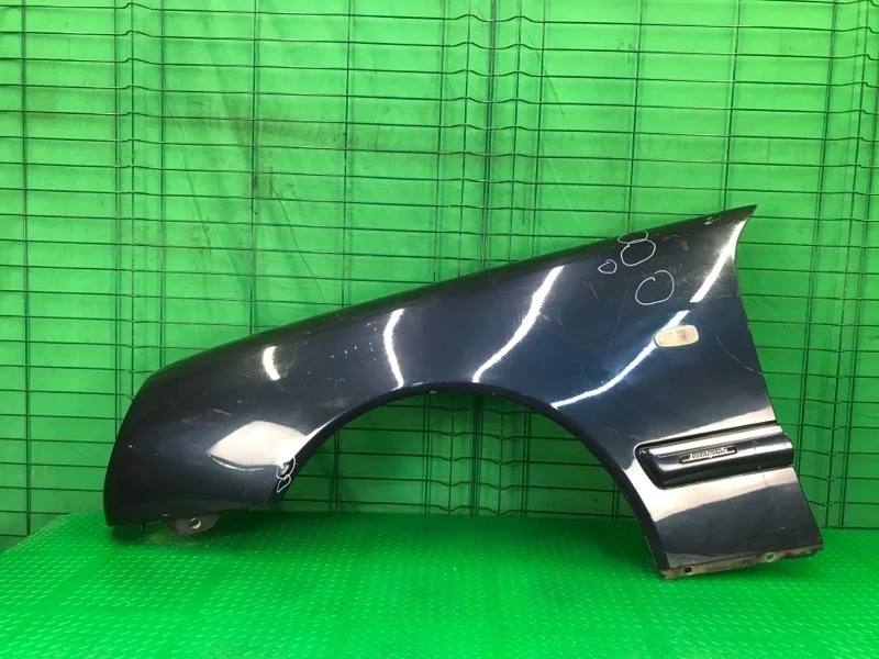 Крыло Mercedes-Benz W210