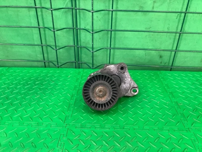 Натяжитель приводного ремня Mercedes-Benz ML X164