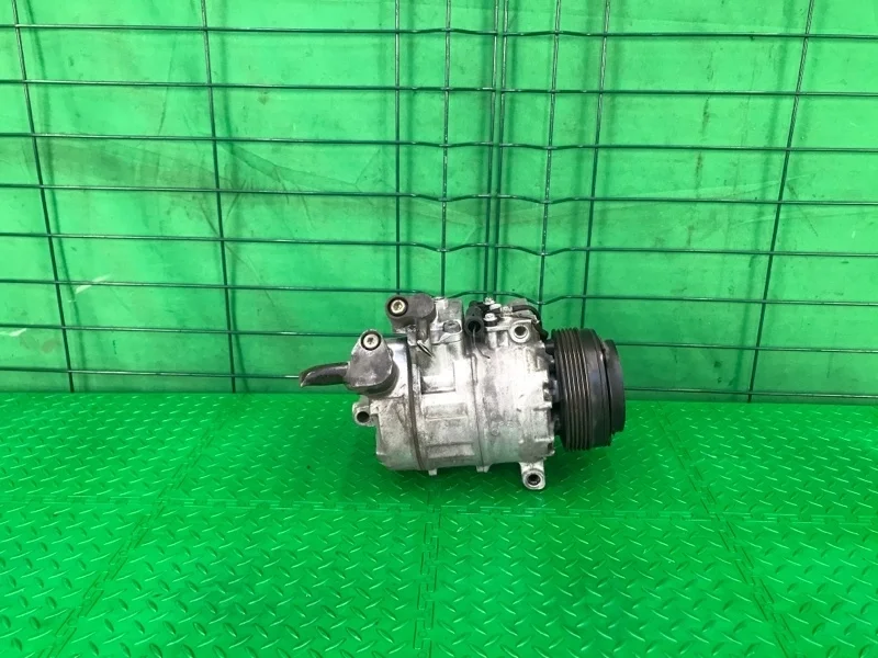 Компрессор кондиционера BMW 5 Е39