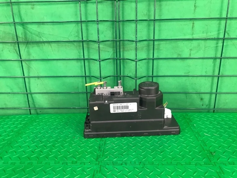 Компрессор центрального замка Mercedes-Benz SLK W170