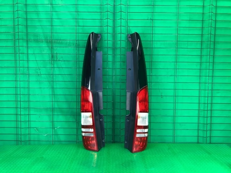 Фонарь Mercedes-Benz V W639