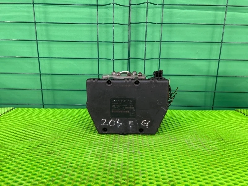 Блок abs Mercedes-Benz W203