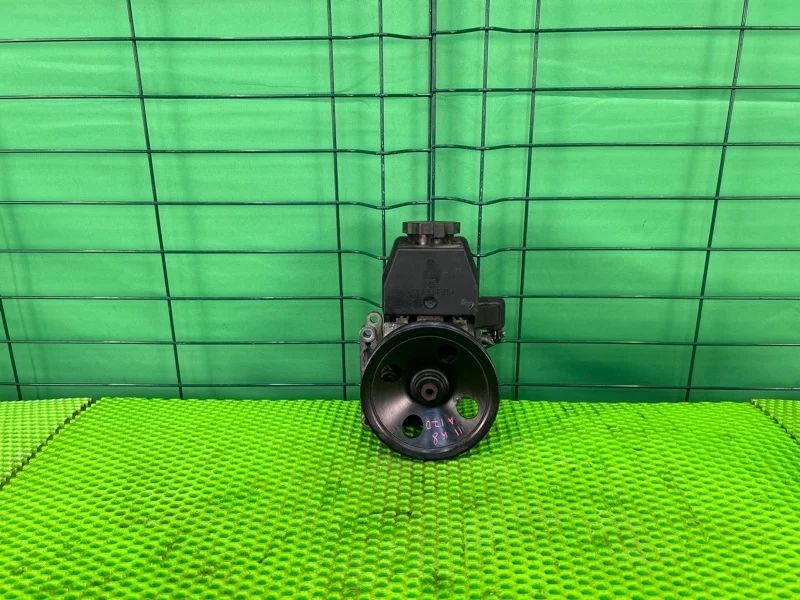 Насос гидроусилителя руля Mercedes-Benz SLK R170