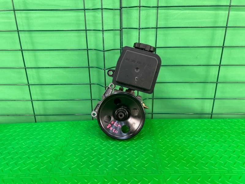 Насос гидроусилителя руля Mercedes-Benz W220