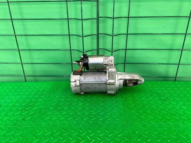 Стартер Mercedes-Benz A W176