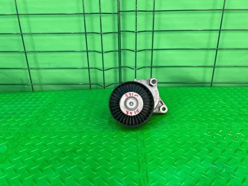 Натяжитель приводного ремня Mercedes-Benz W211