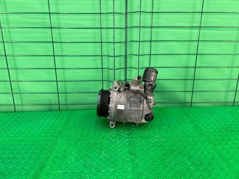 Компрессор кондиционера Mercedes-Benz W220