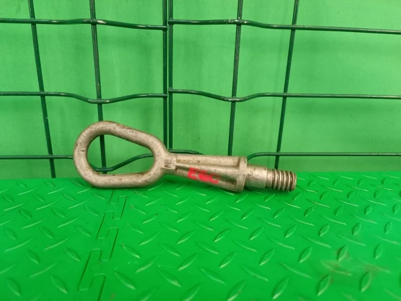 Крюк буксировочный BMW 5 E60