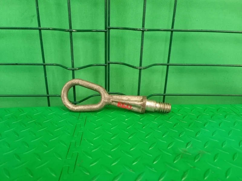 Крюк буксировочный BMW 5 E60