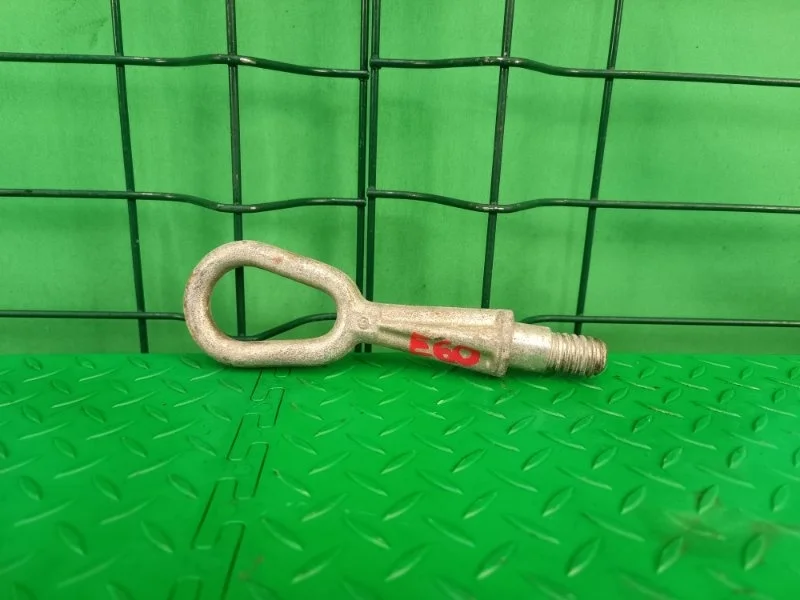 Крюк буксировочный BMW 5 E60